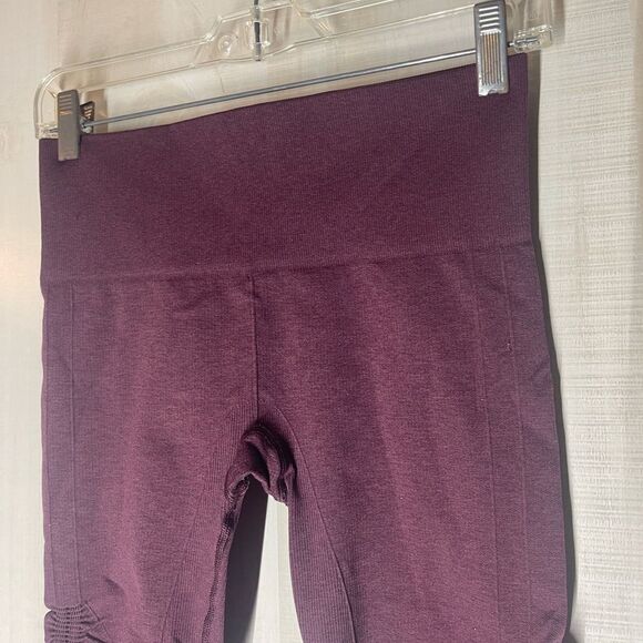 Lululemon In The Flow Crop II‎ Bordeaux burgundy heather leggings knee length, 6 - Picture 6 of 10